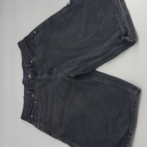 Vintage 2000 Tommy Hilfiger Black Denim Cargo Shorts Sz 33W - Picture 4 of 11